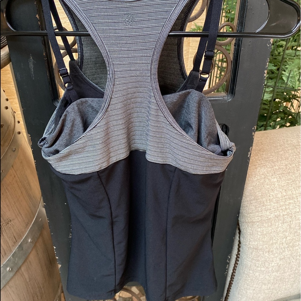 Beautiful MPG brand racer back yoga tank medium